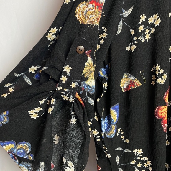NWT Evans Womenʻs Plus Size Pintuck Black Butterfly Print Blouse Size 30/32 - Picture 7 of 9